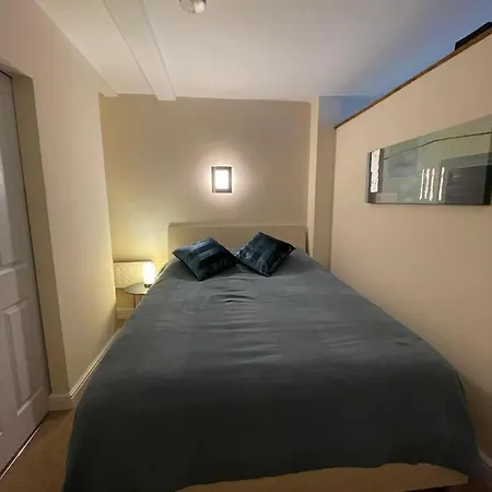 Flat 1 Chestergate Macclesfield Exterior photo